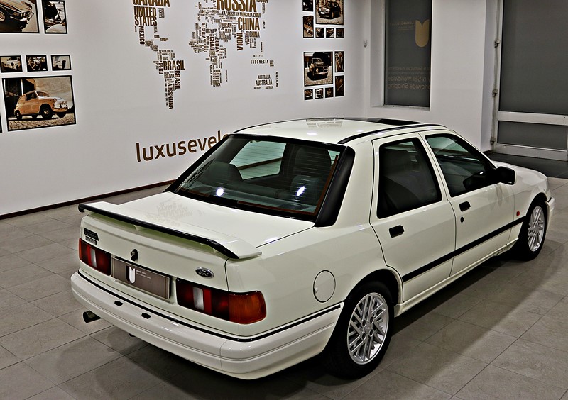 1988 Ford Sierra Cosworth 4door 38.000Kms